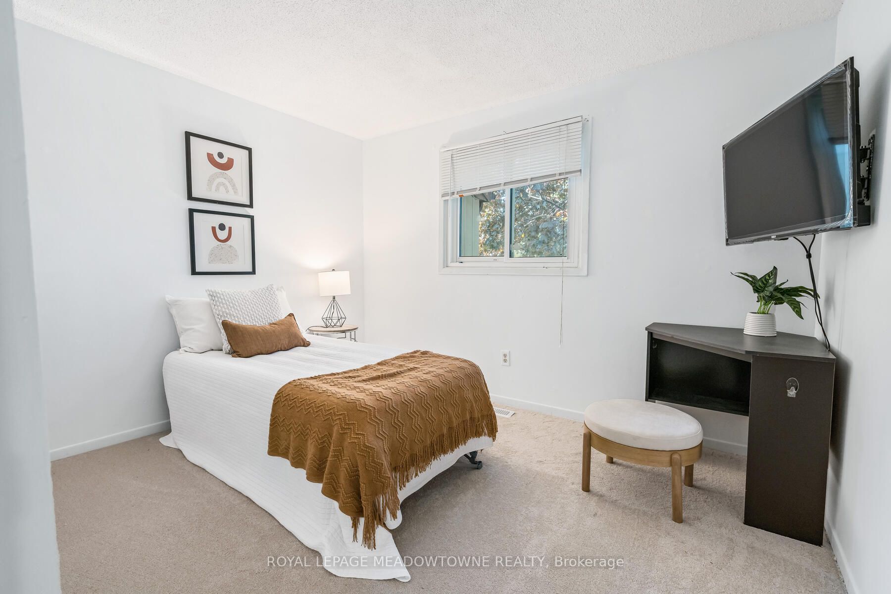 18 Candlewood Crt