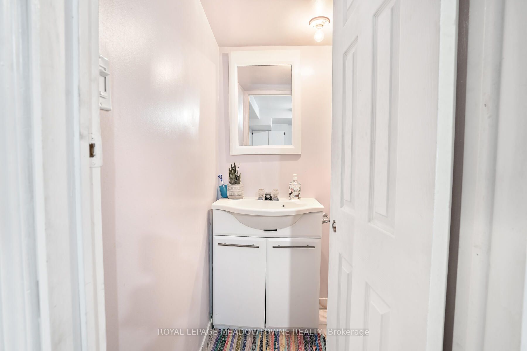 18 Candlewood Crt