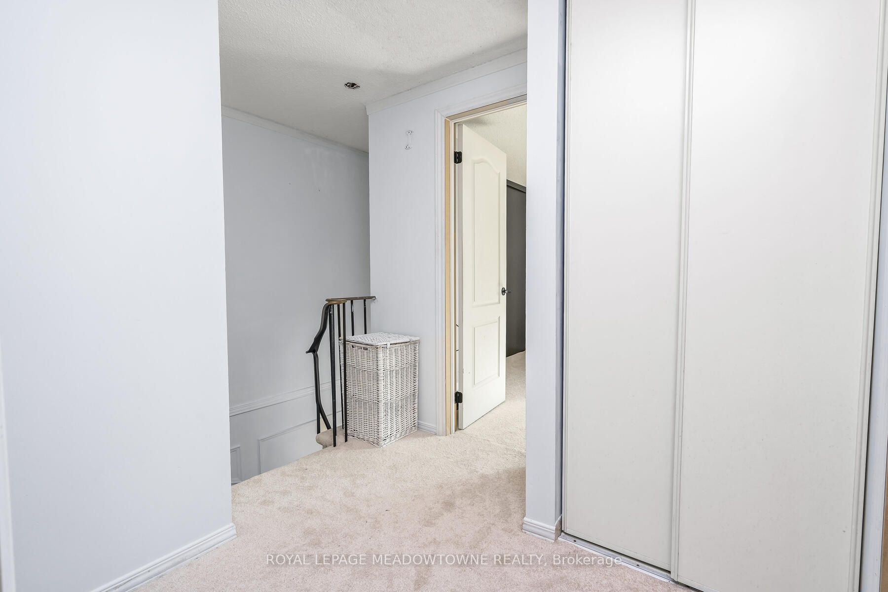 18 Candlewood Crt