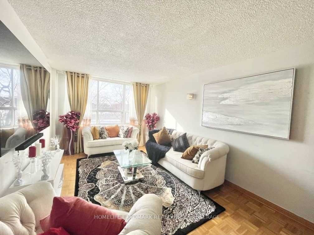 Listing W6020573 - Large Photo # 4