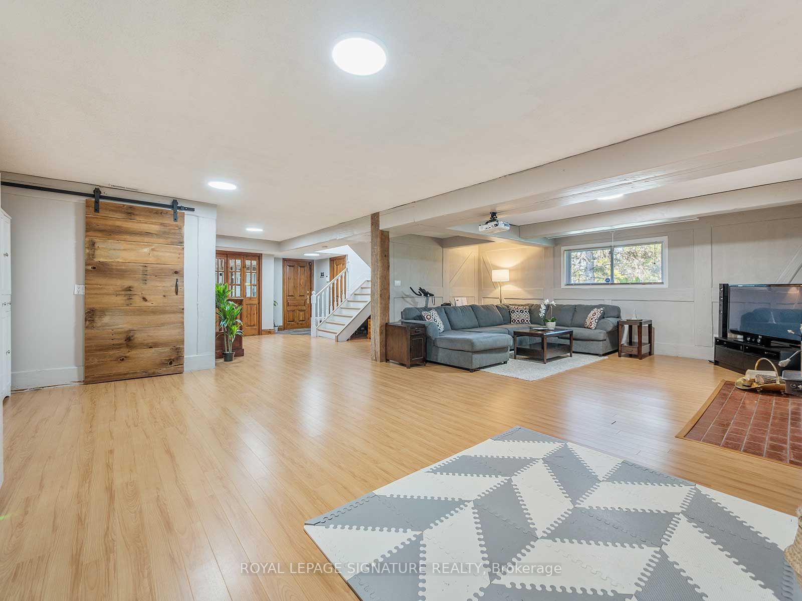 15614 Mount Wolfe Rd