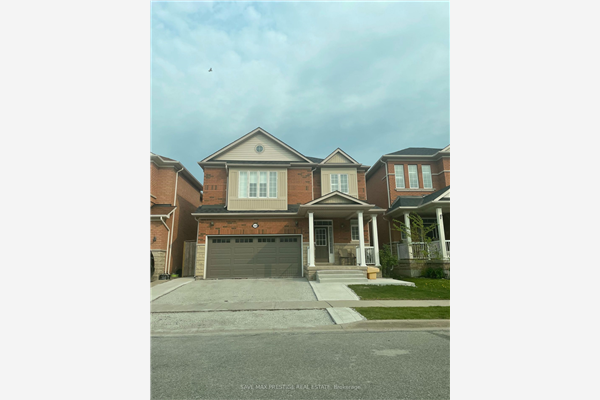1060 Eager Road, Milton