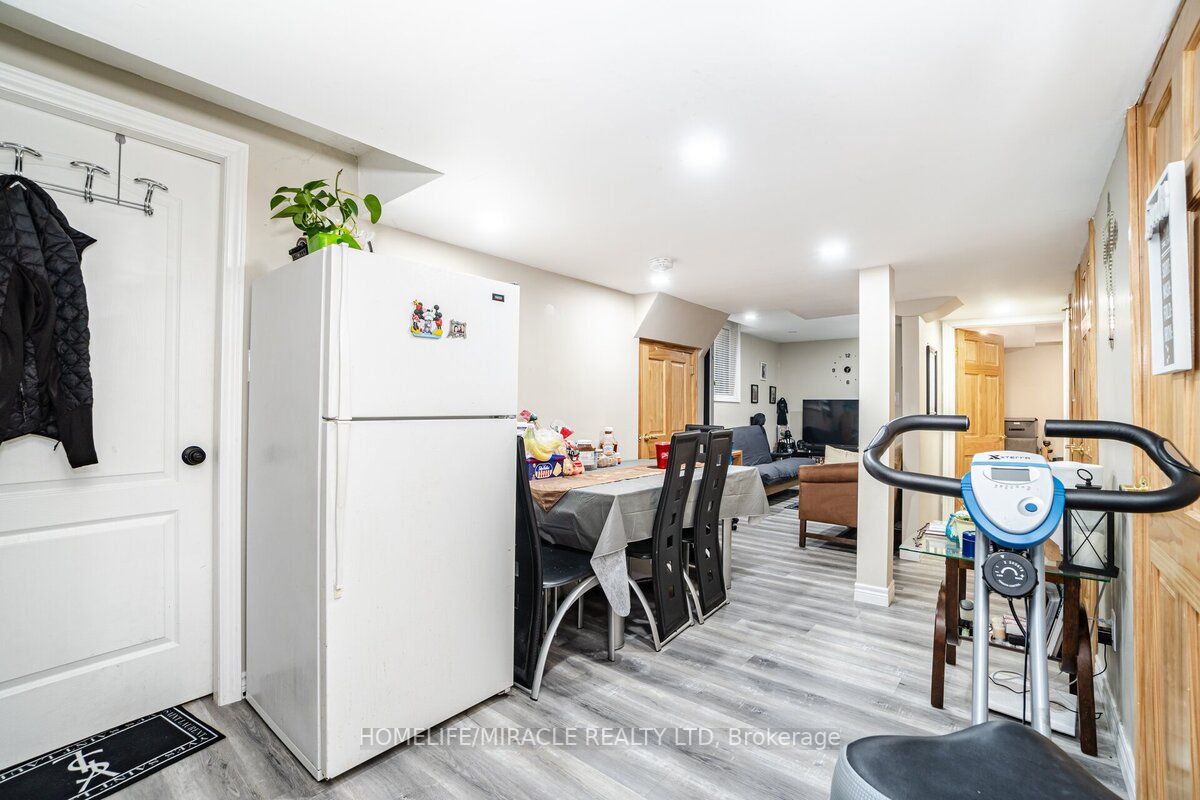 Listing W6020940 - Large Photo # 31