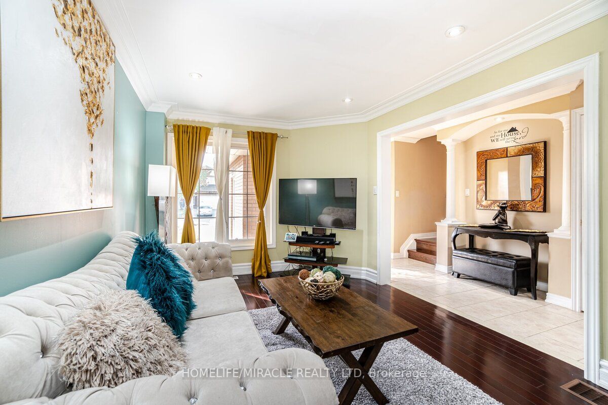 Listing W6020940 - Large Photo # 10