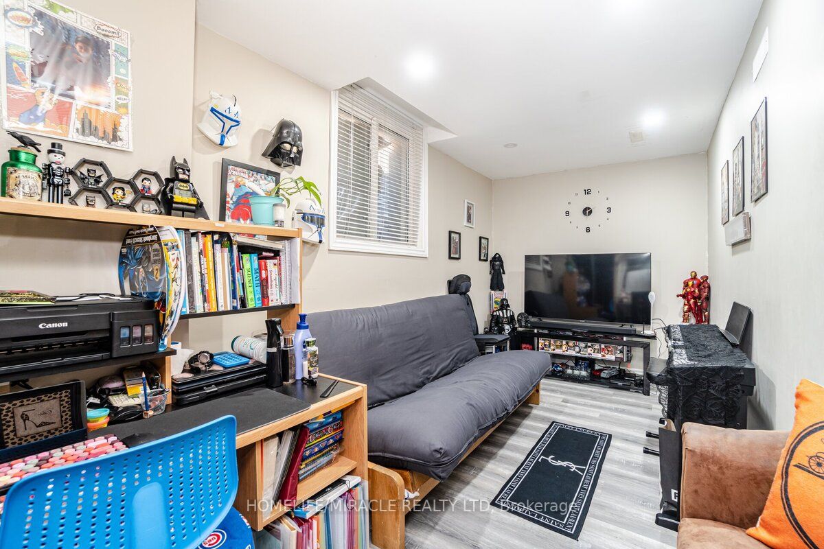 Listing W6020940 - Large Photo # 33