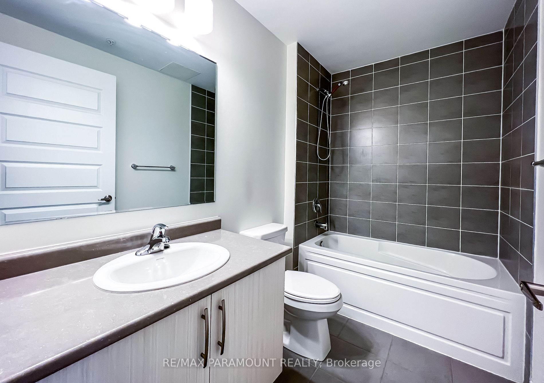 Listing W6020996 - Large Photo # 8