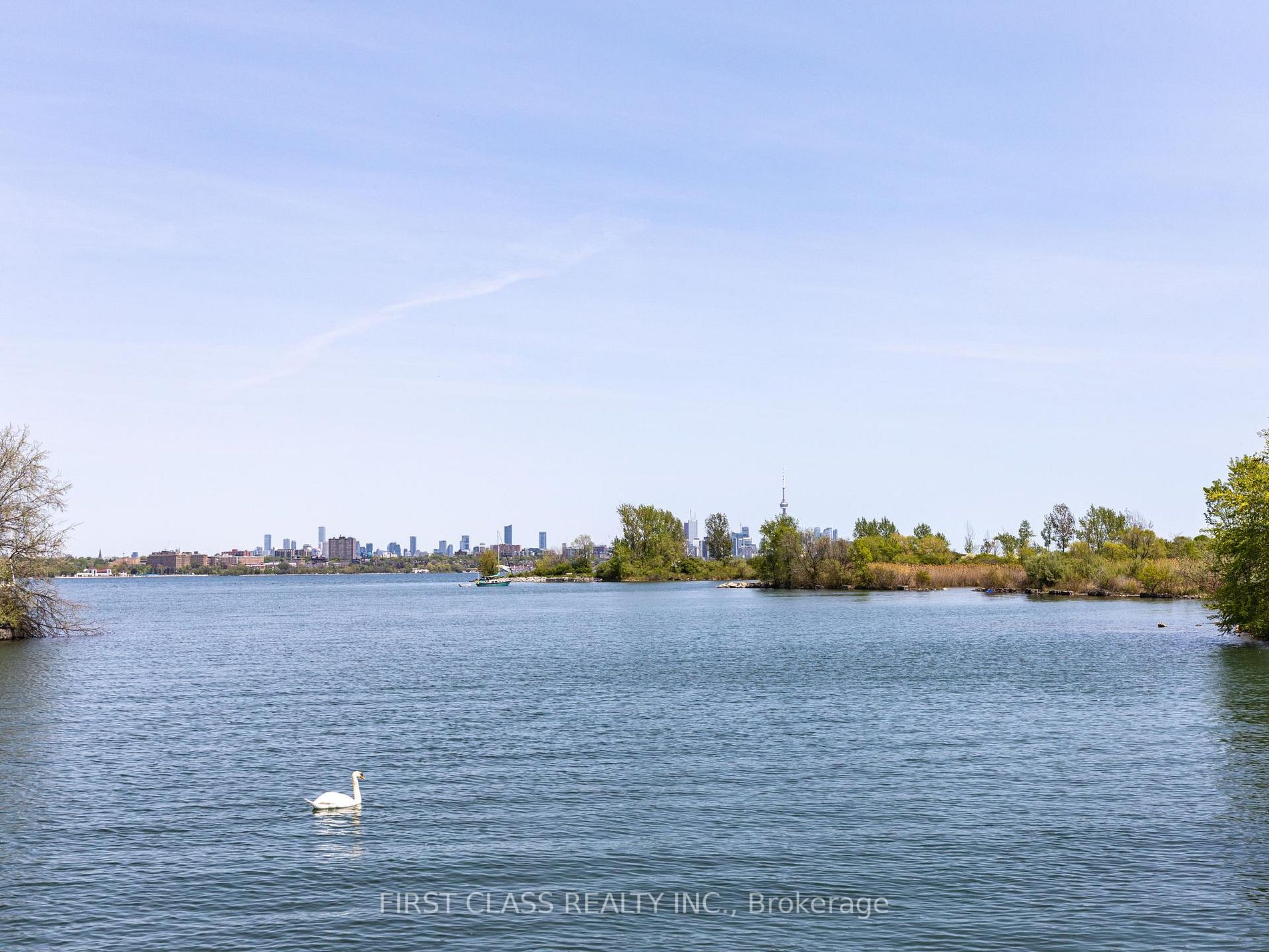 60 Annie Craig Dr, #402