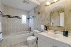 1236 Fleet St