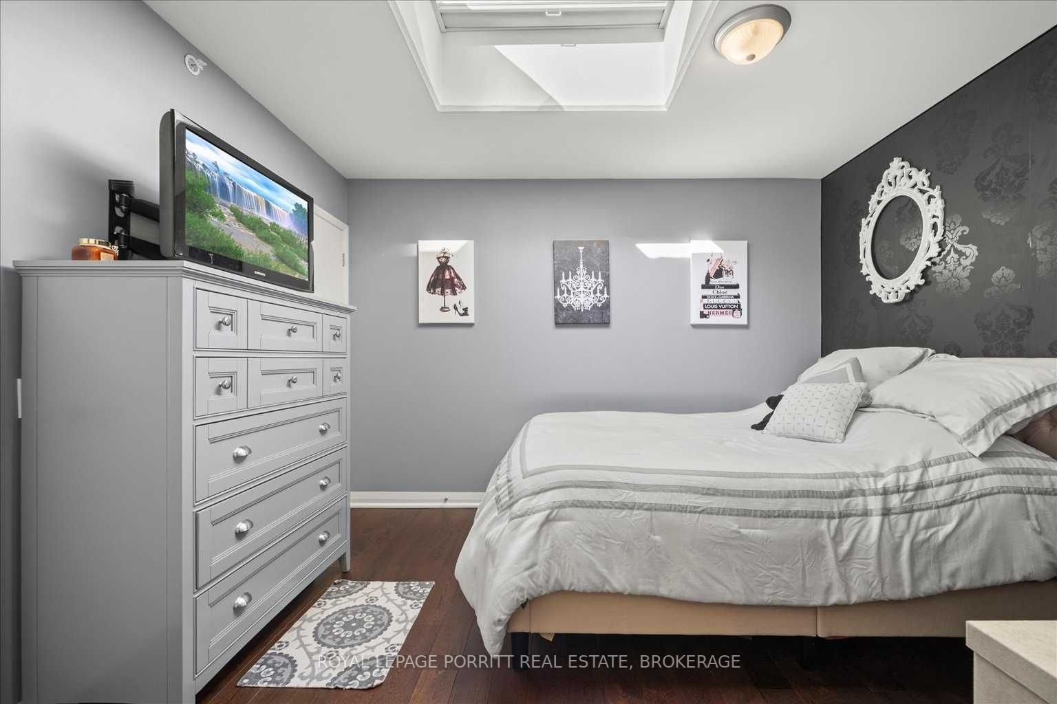 1 Valhalla Inn Rd, #Th102