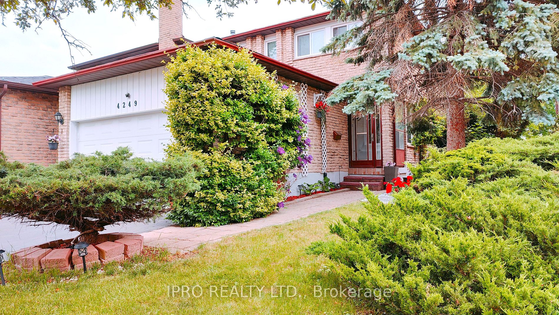 Listing W6021920 - Large Photo # 2
