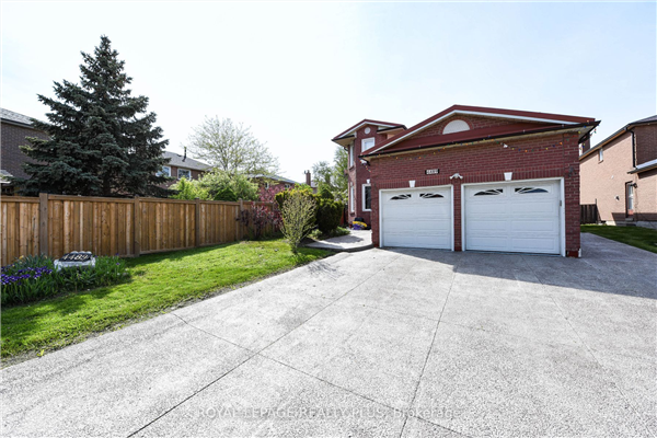 4489 Weymouth Commons Cres, Mississauga