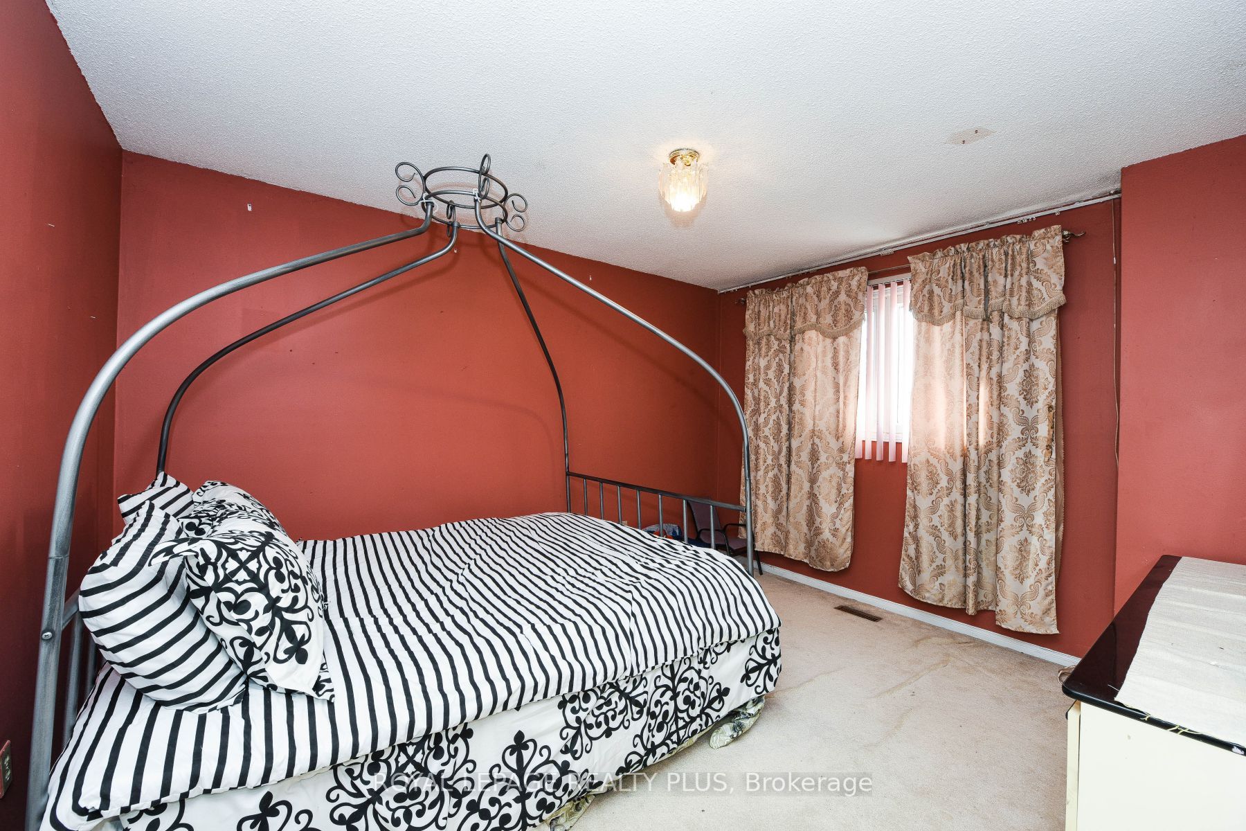 Listing W6022120 - Large Photo # 13