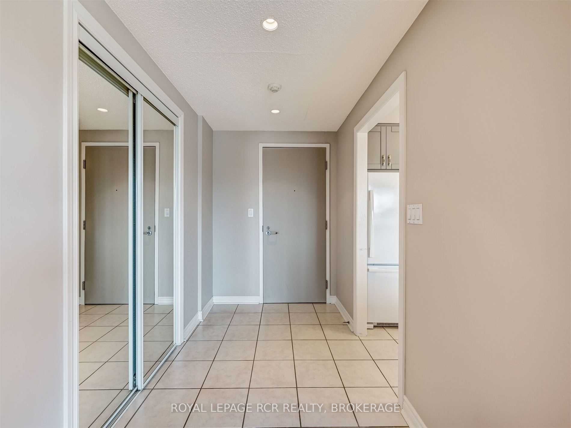 Listing W6022145 - Large Photo # 5