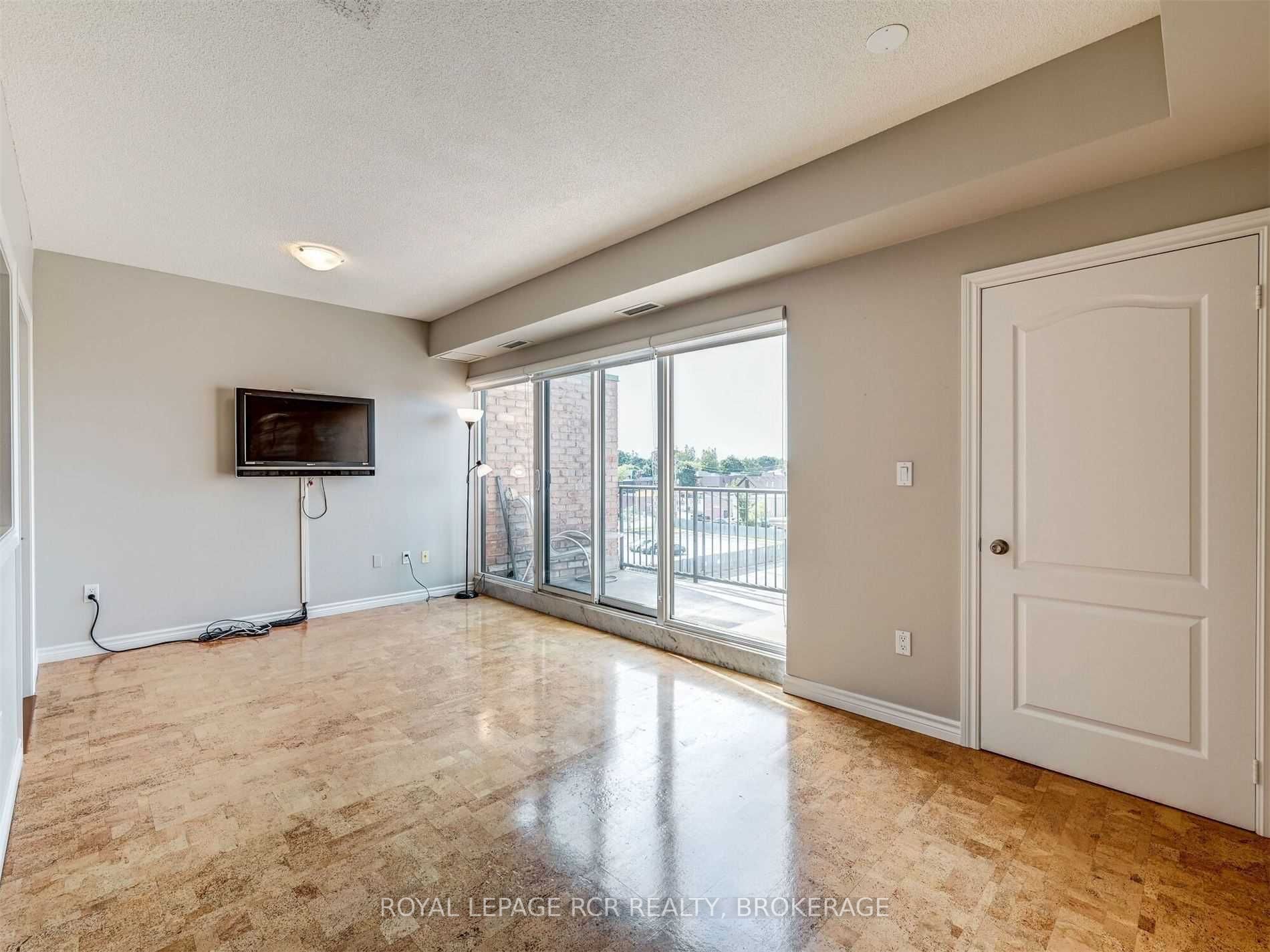 Listing W6022145 - Large Photo # 13
