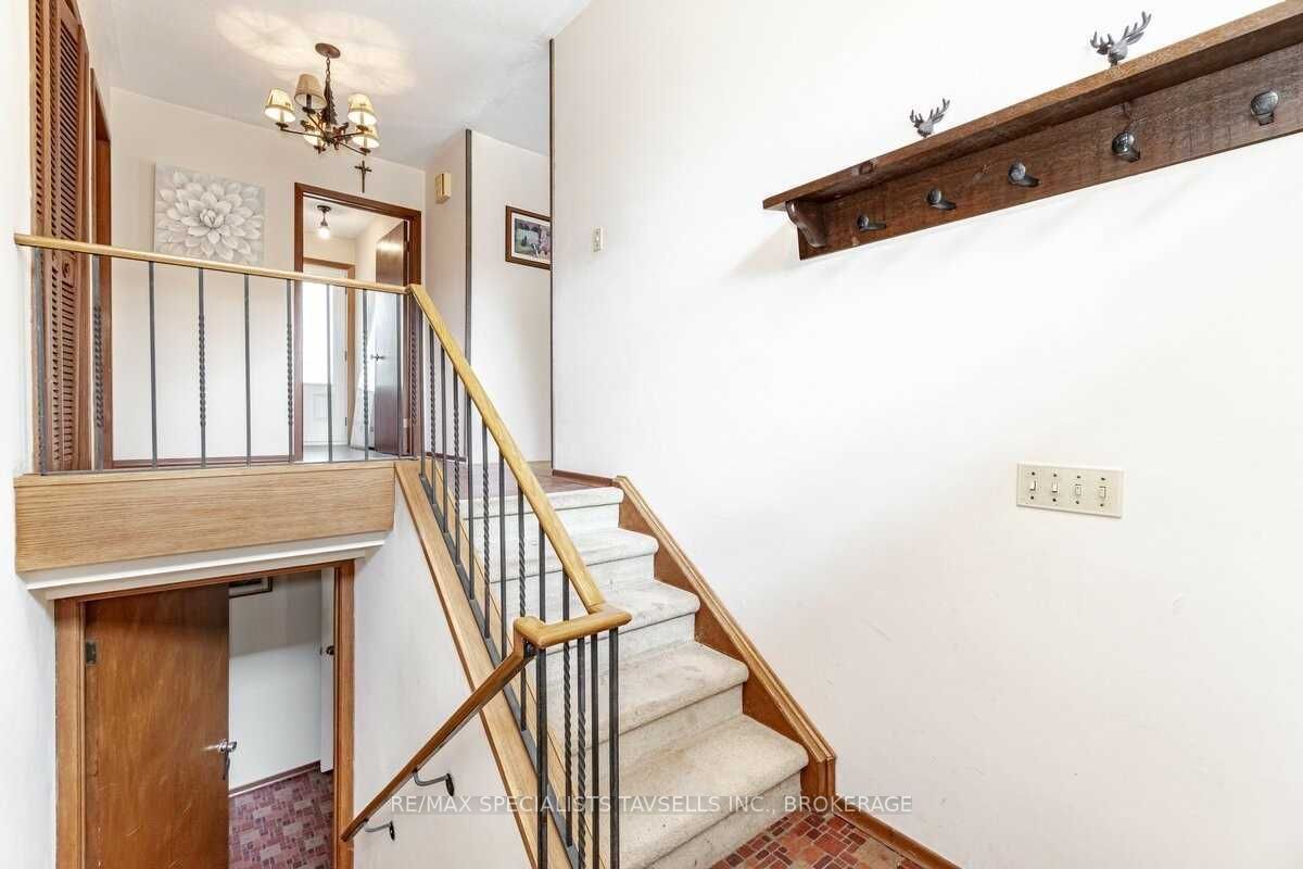 Listing W6022211 - Large Photo # 9