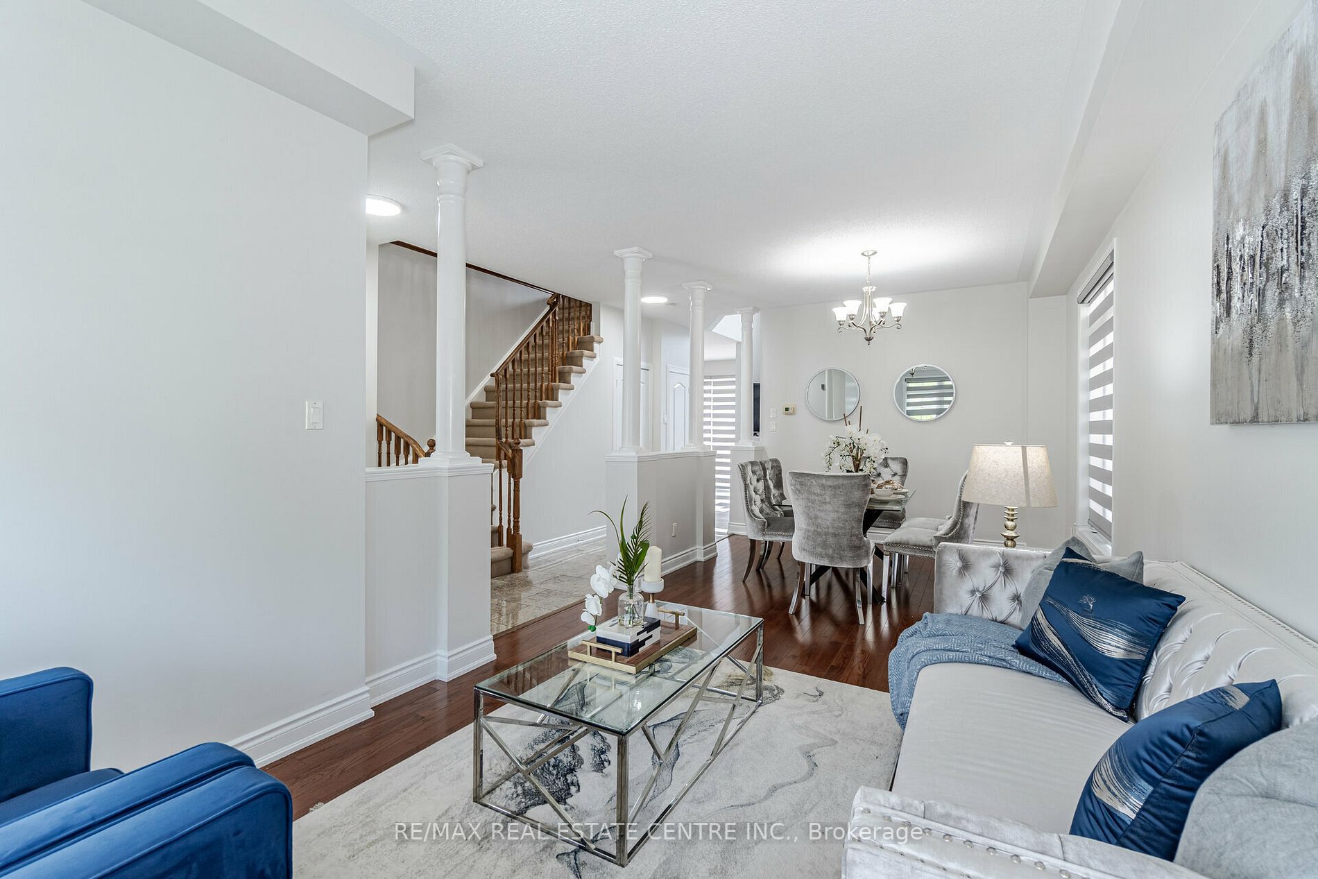 5 Wild Indigo Cres