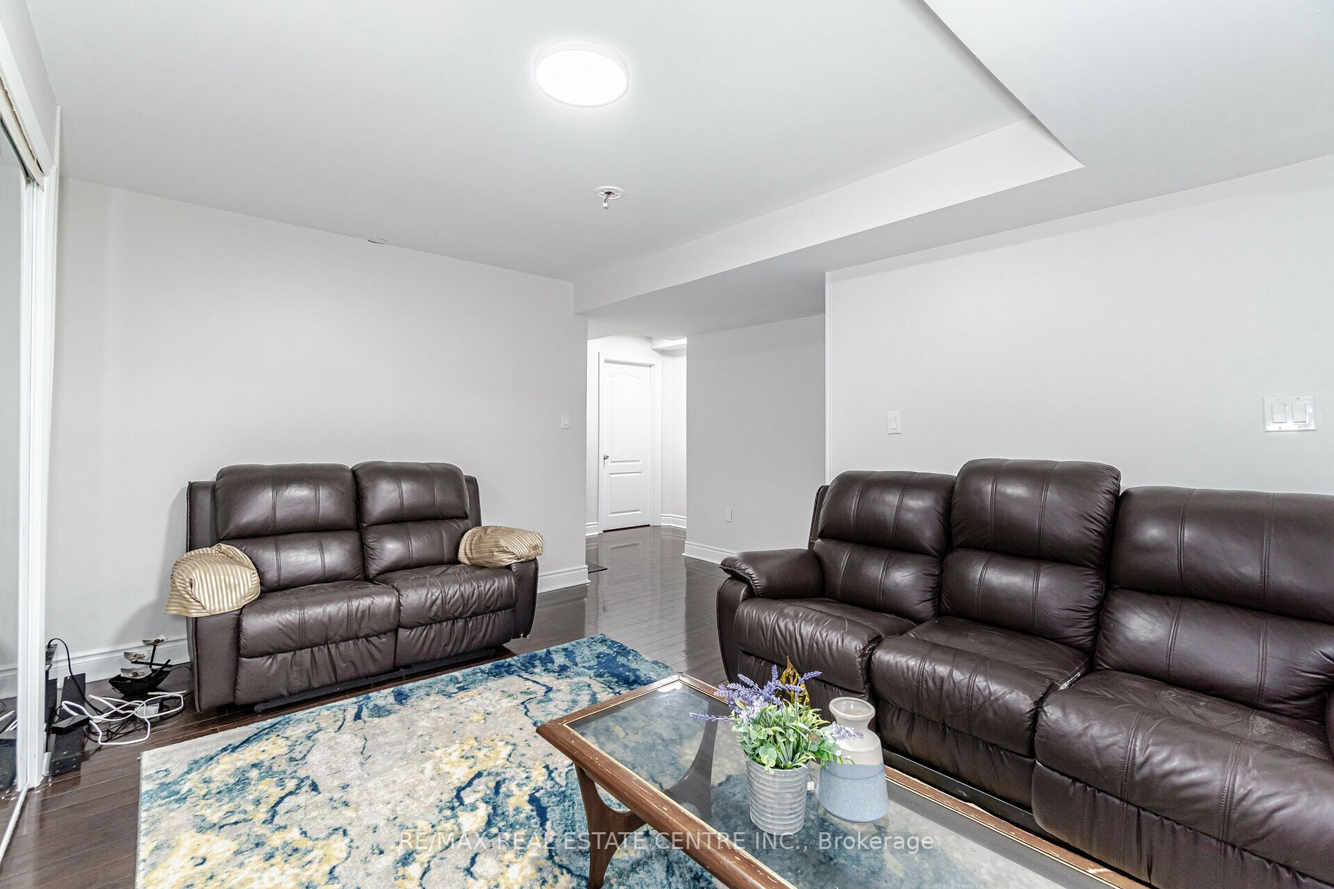5 Wild Indigo Cres