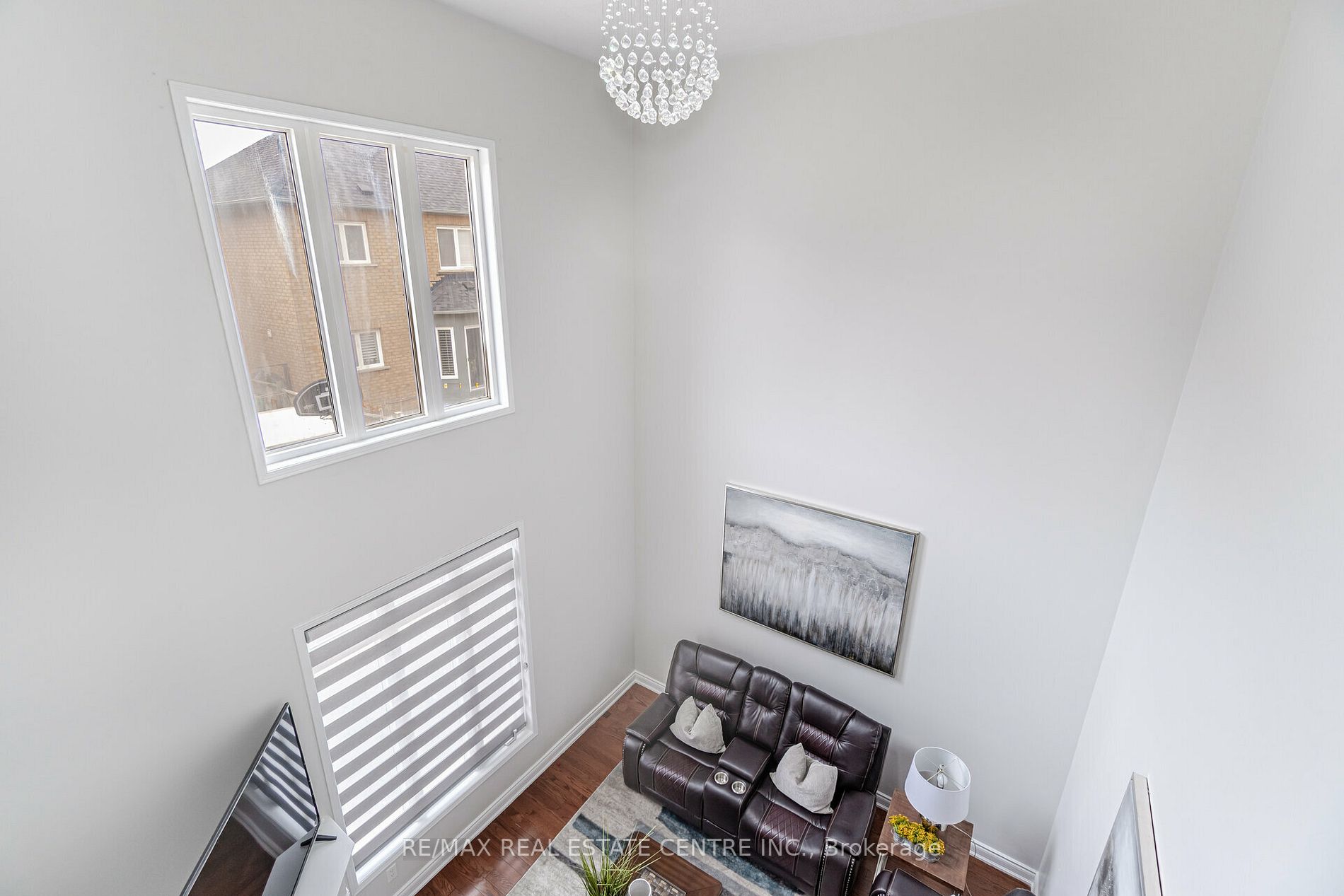 5 Wild Indigo Cres