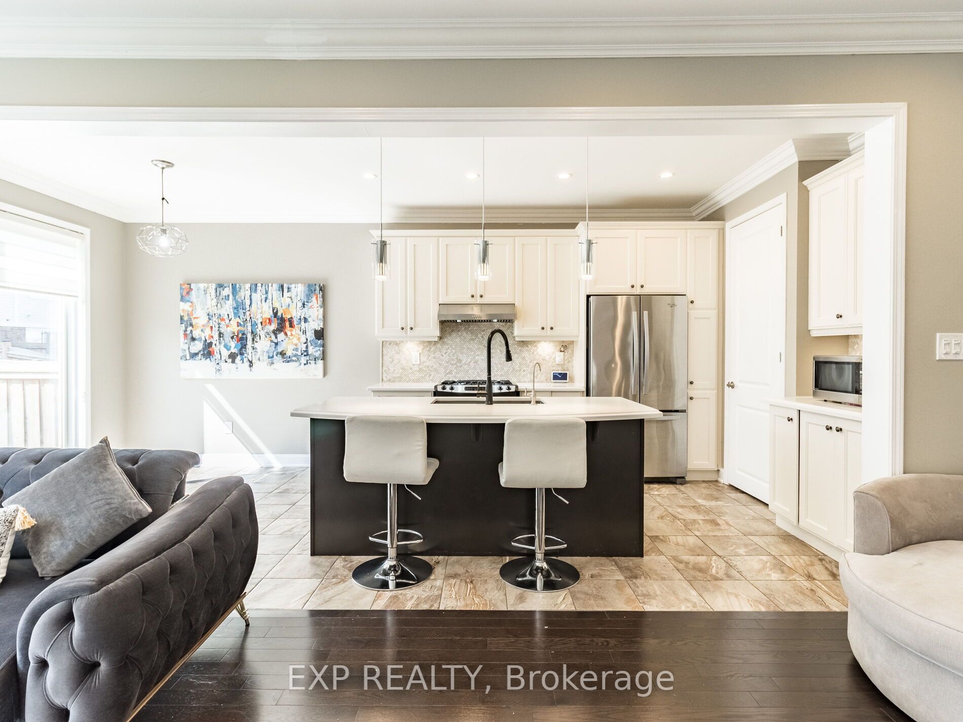 13 Bannister Cres