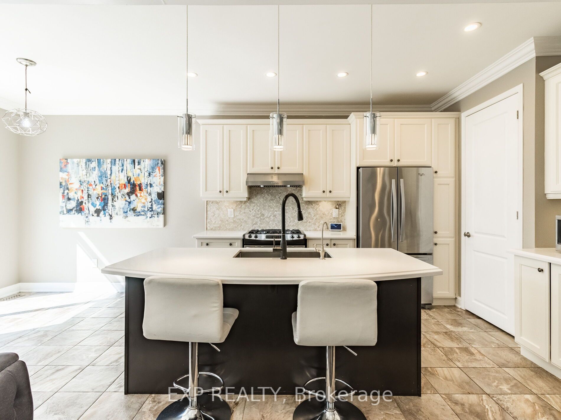 13 Bannister Cres