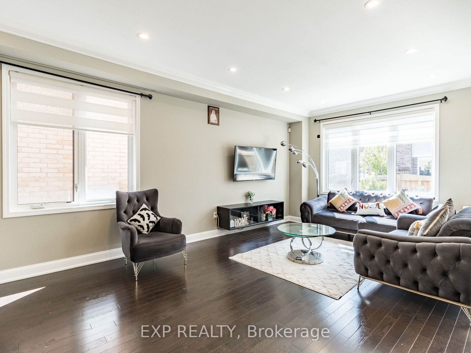 13 Bannister Cres