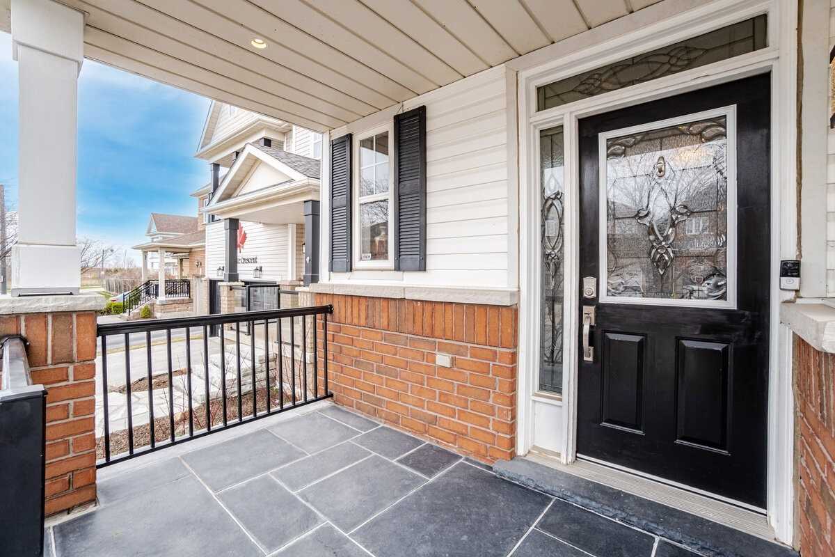 190 Cooke Cres