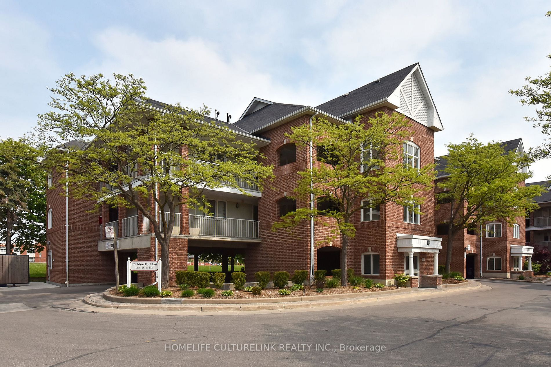 103 Bristol Road E, #210