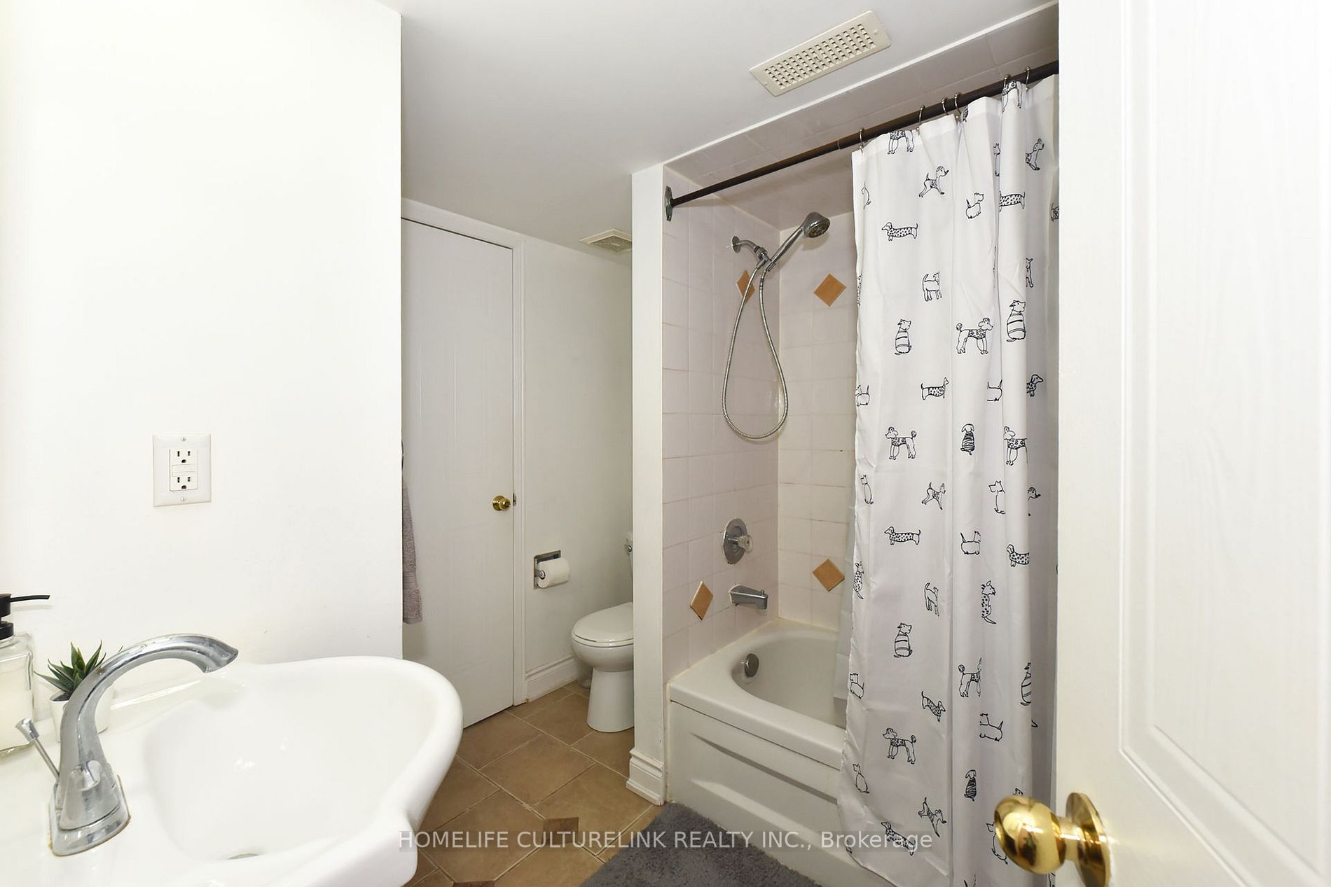 103 Bristol Road E, #210