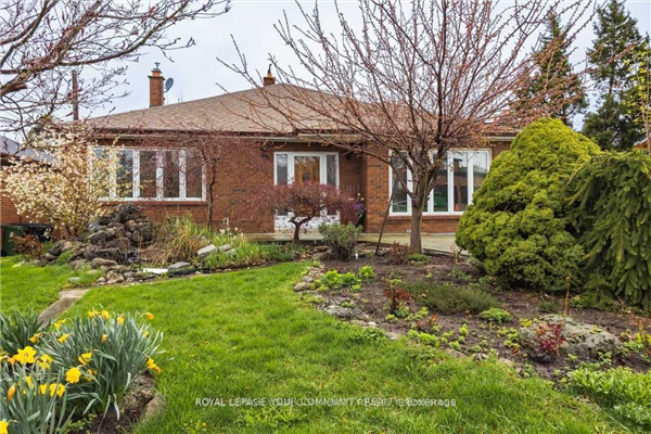 44 Gracefield Ave, Toronto