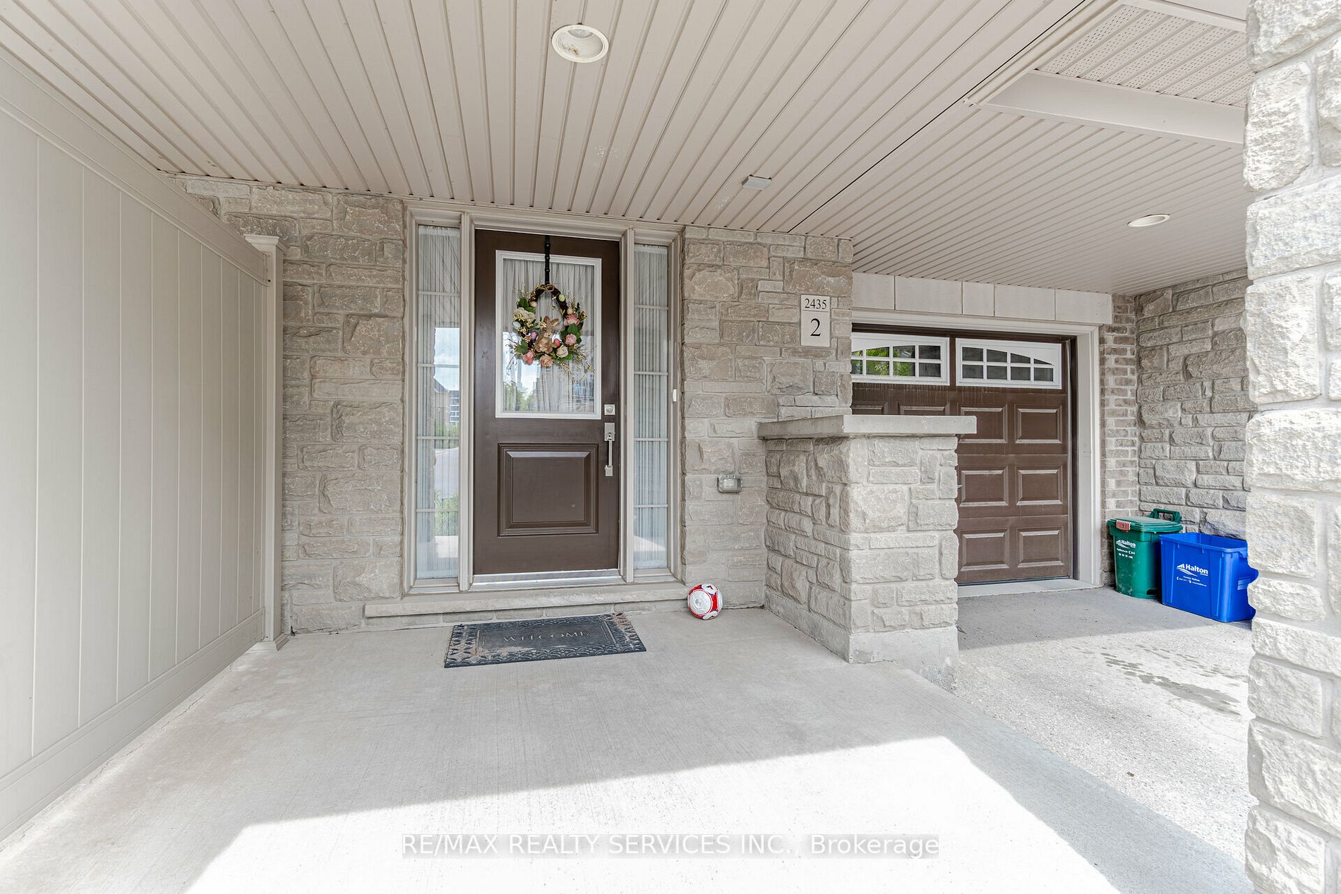 2435 Greenwich Dr, #2