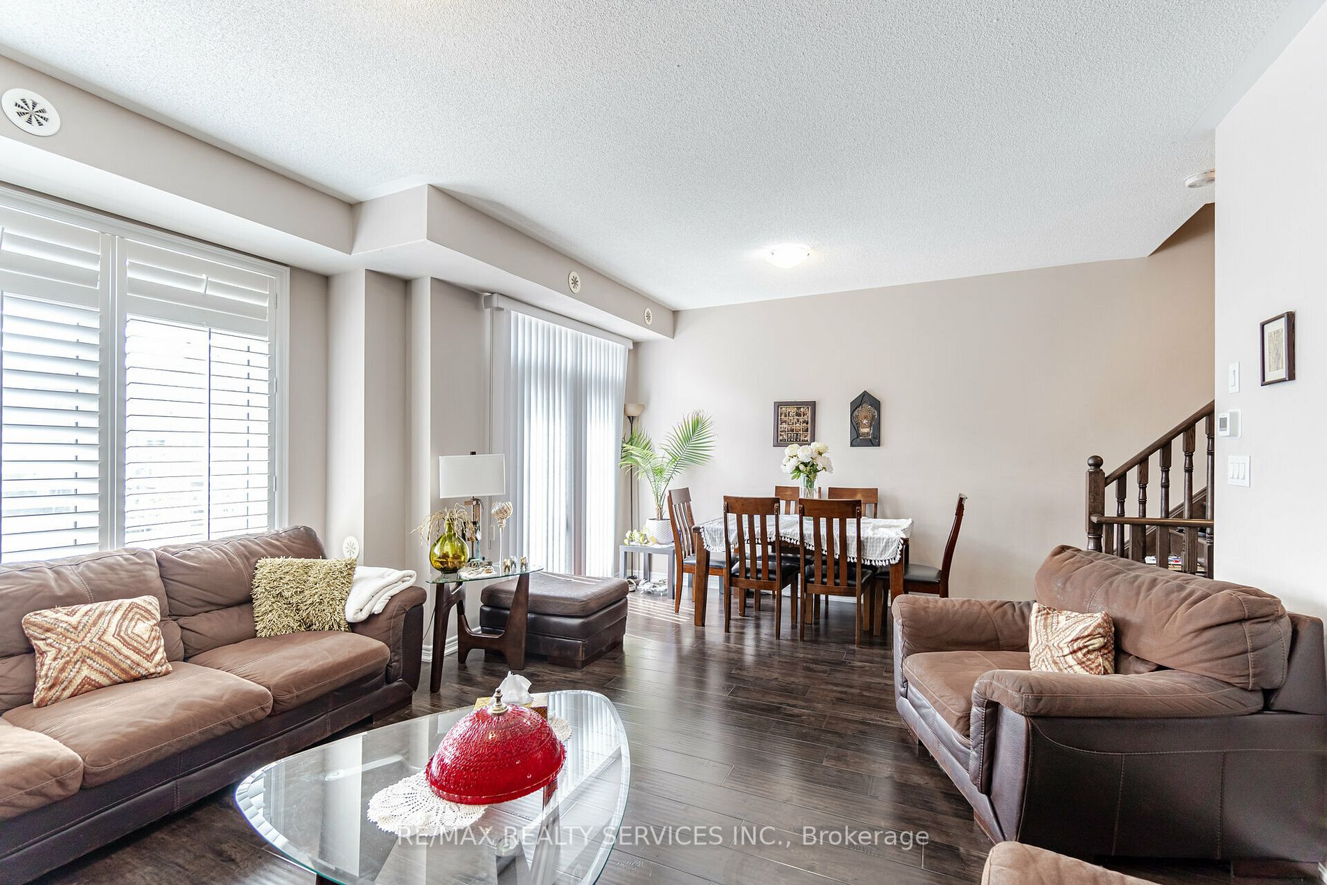 2435 Greenwich Dr, #2