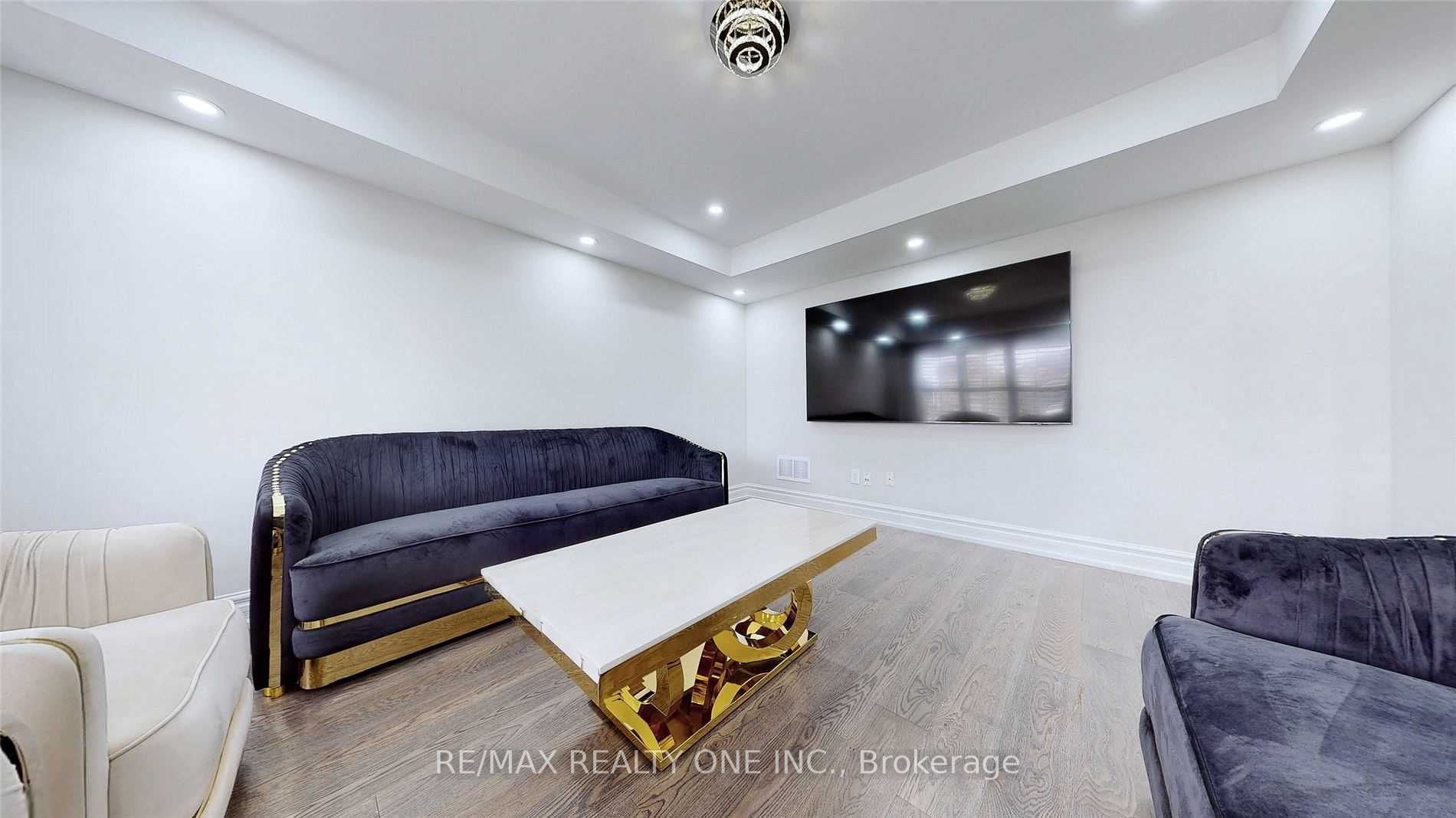 Listing W6023864 - Large Photo # 3