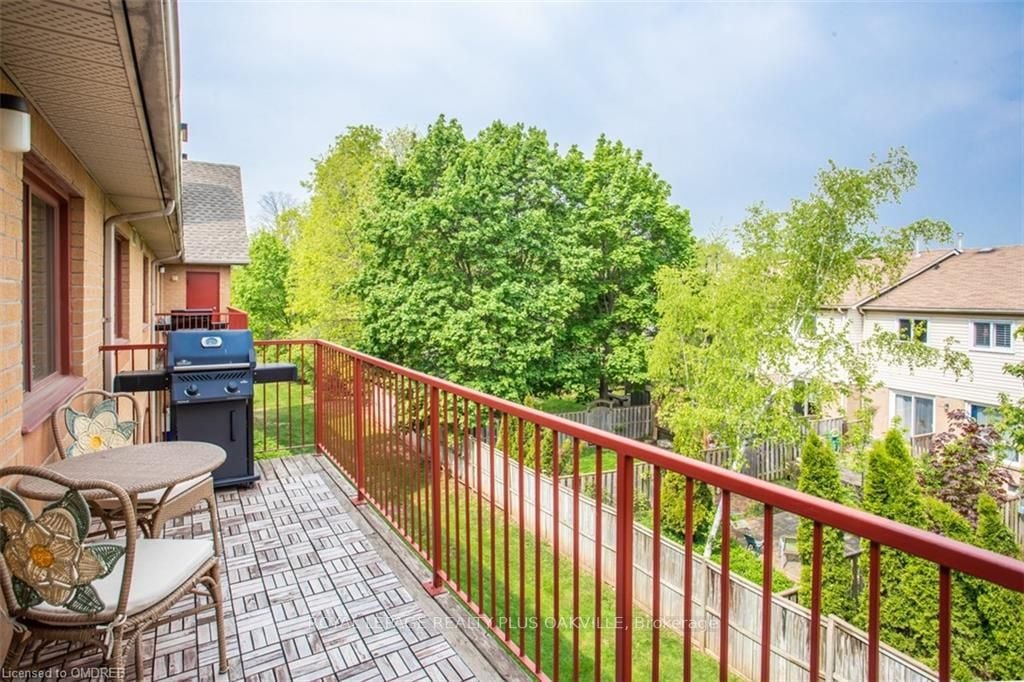 1498 Pilgrim's Way, #233