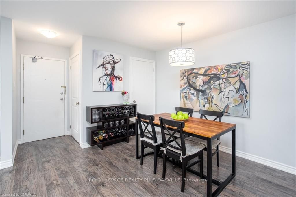 1498 Pilgrim's Way, #233