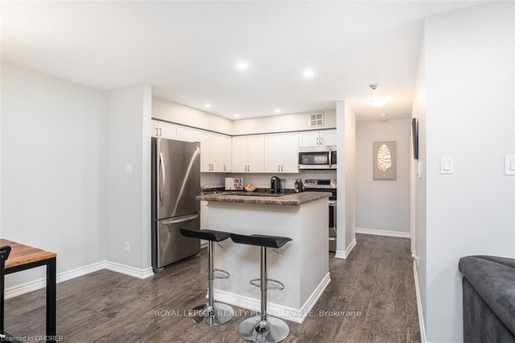 1498 Pilgrim's Way, #233