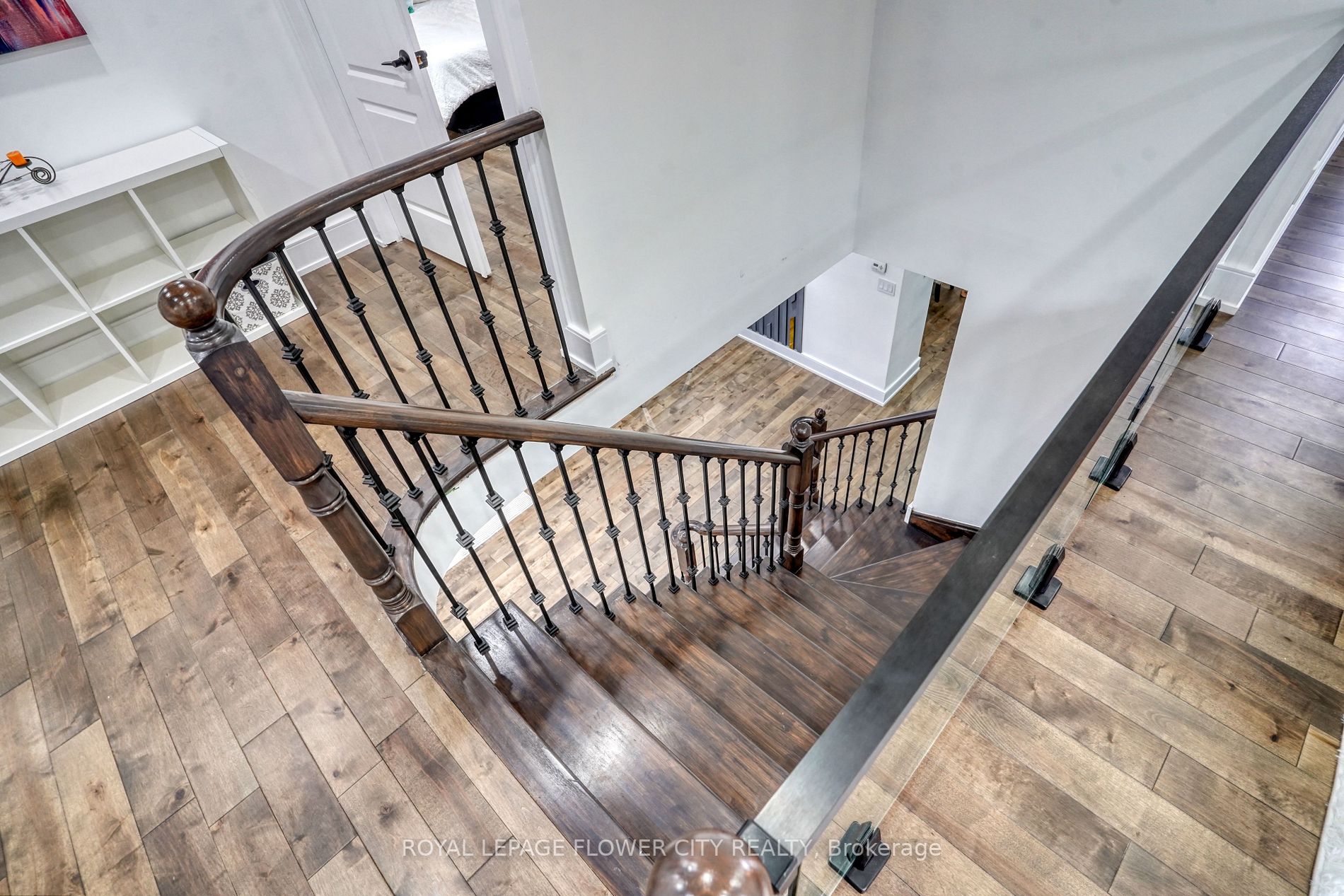 Listing W6024160 - Large Photo # 32