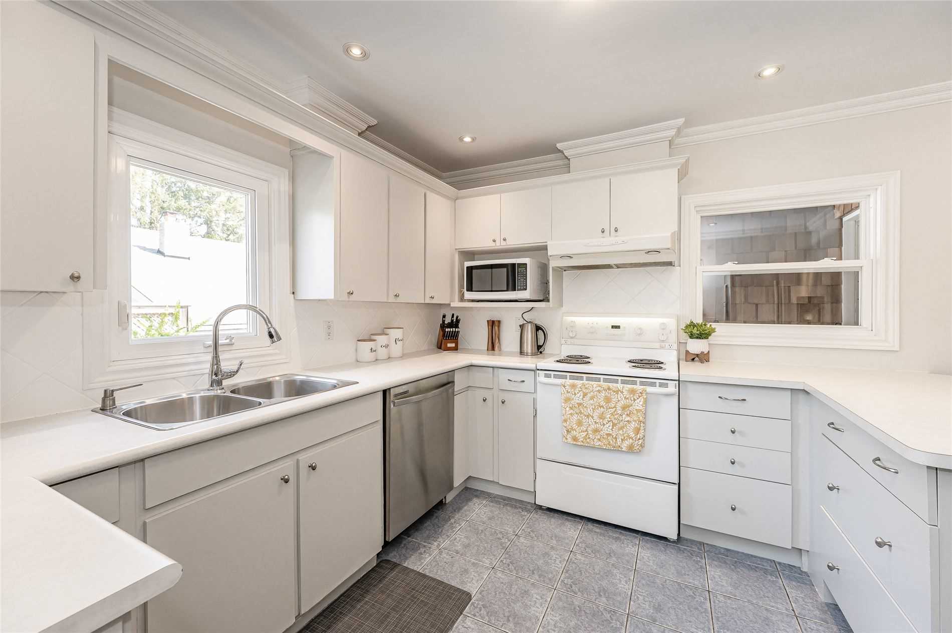 Listing W6024371 - Large Photo # 11