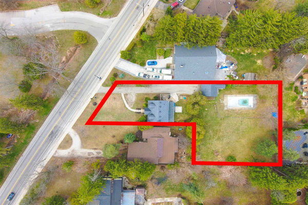 2212 Mississauga Rd, Mississauga
