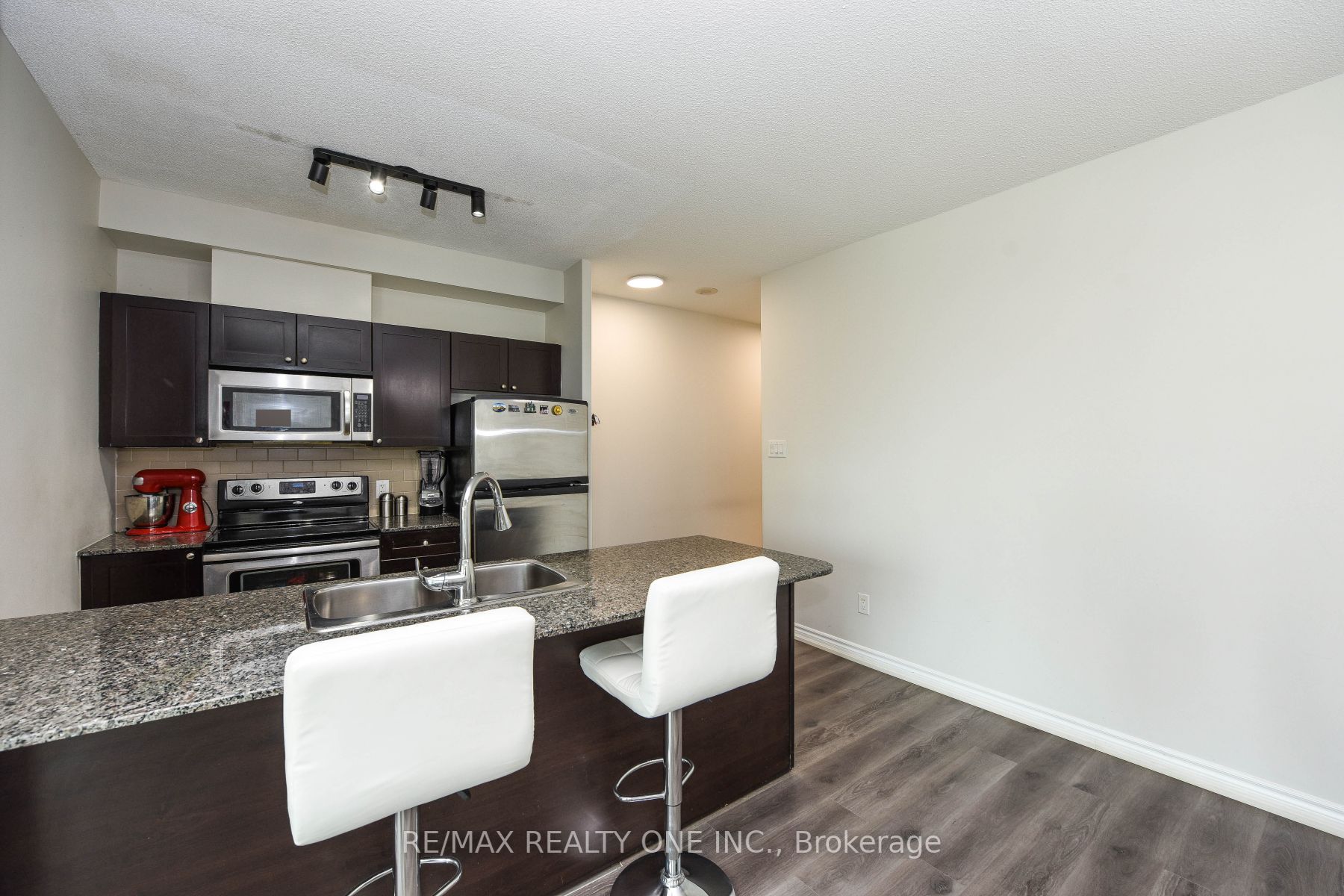 Listing W6024380 - Large Photo # 10