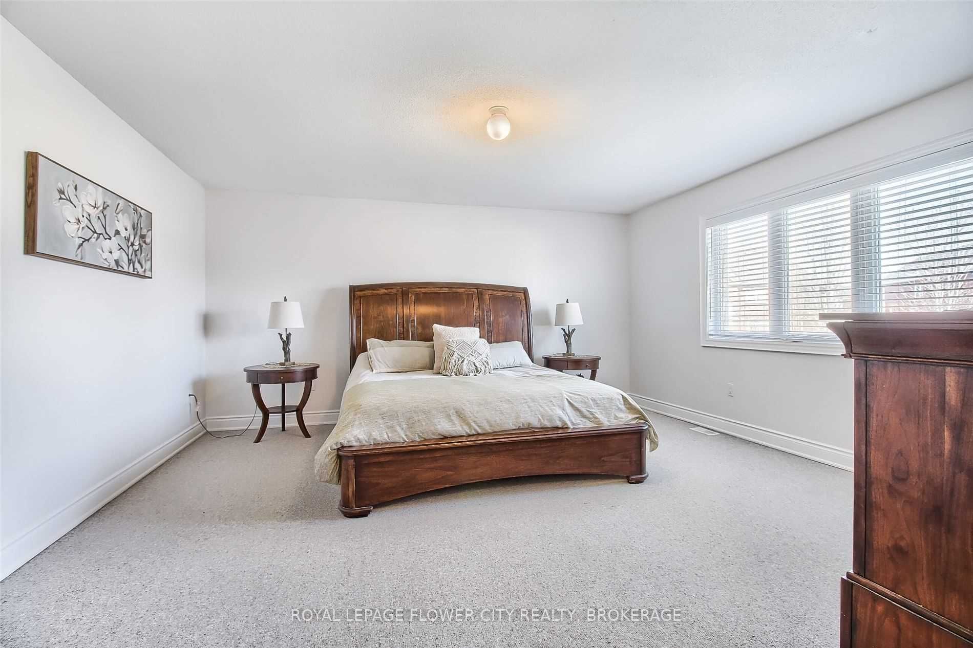 2425 North Ridge Tr