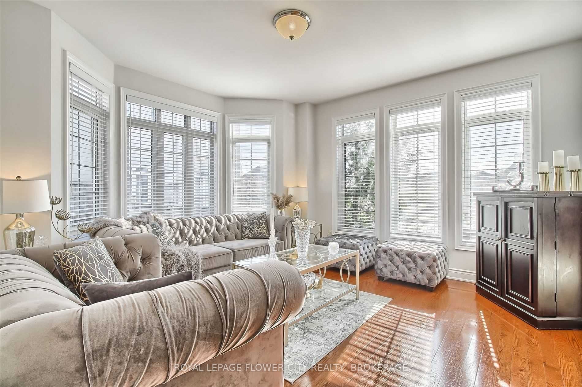 2425 North Ridge Tr