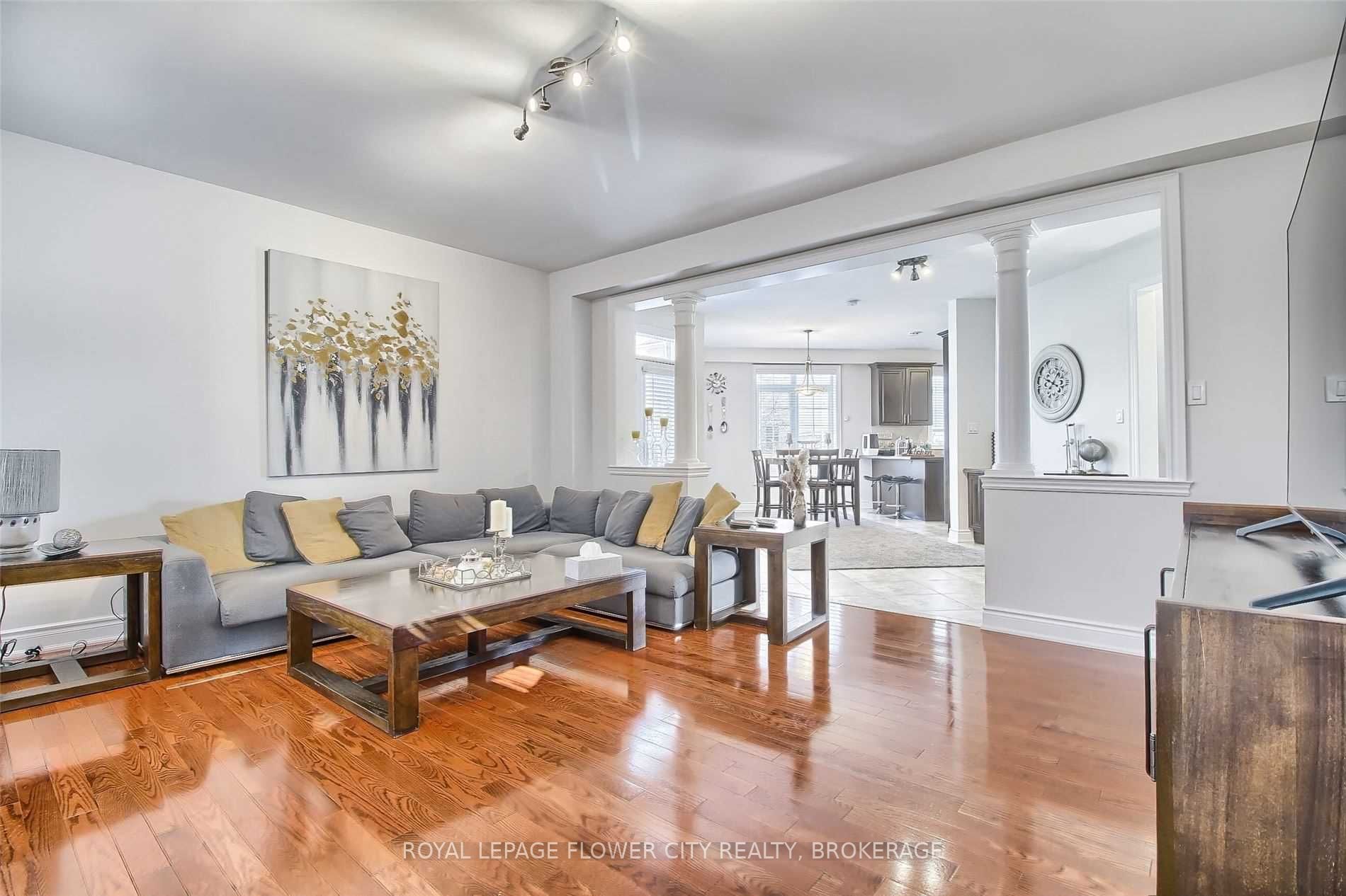 2425 North Ridge Tr
