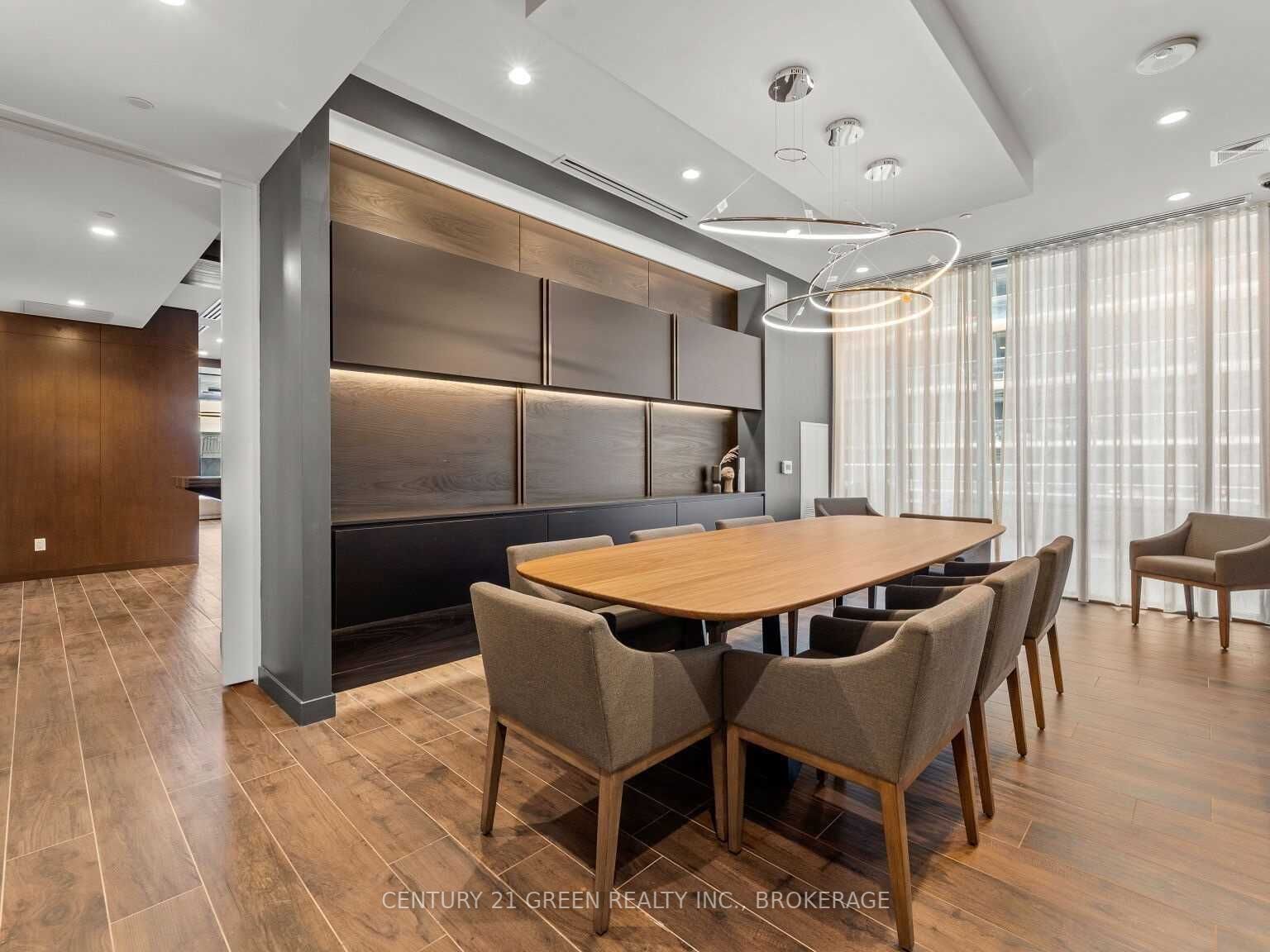 70 Annie Craig Drive, #608