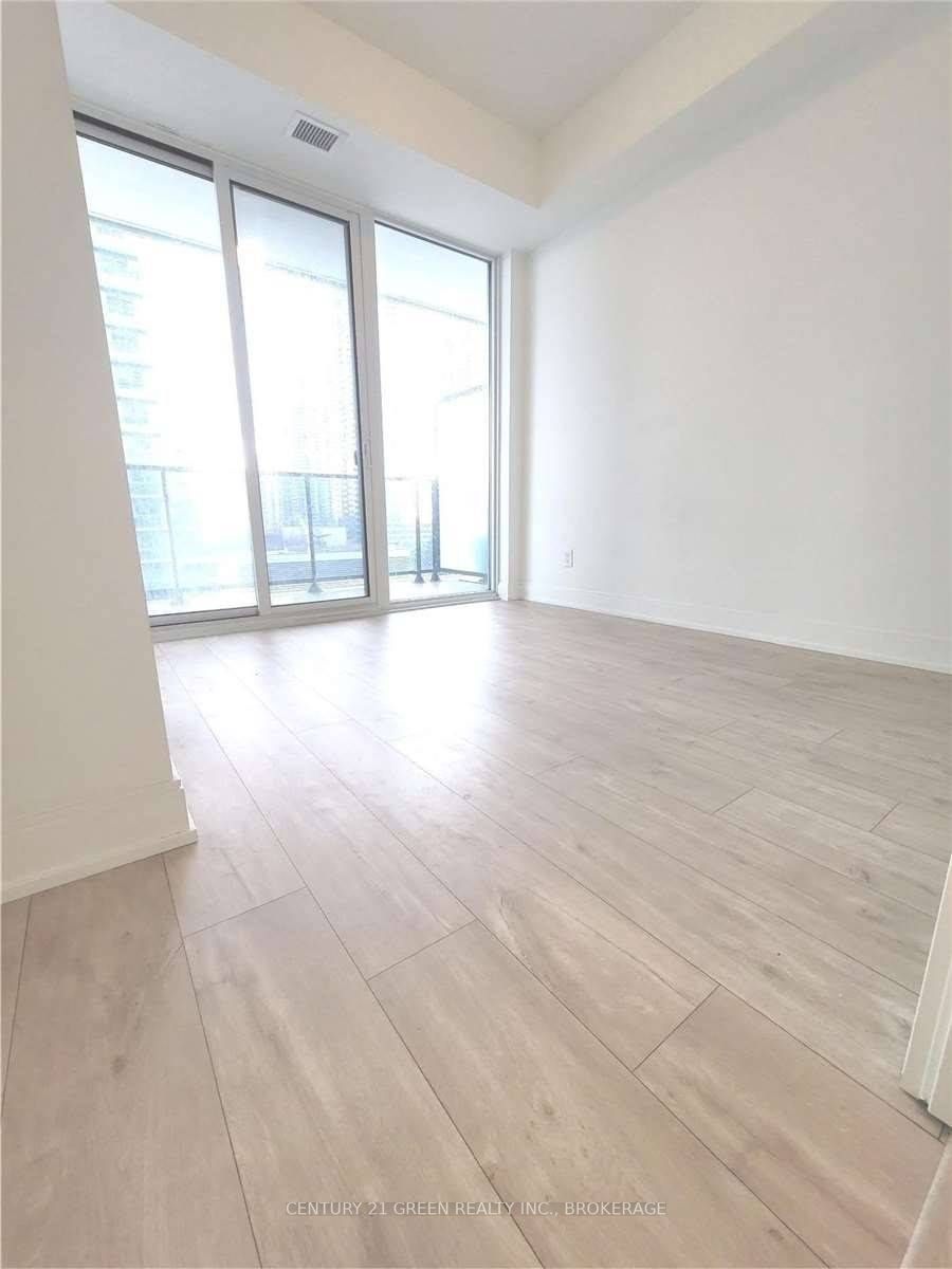70 Annie Craig Drive, #608