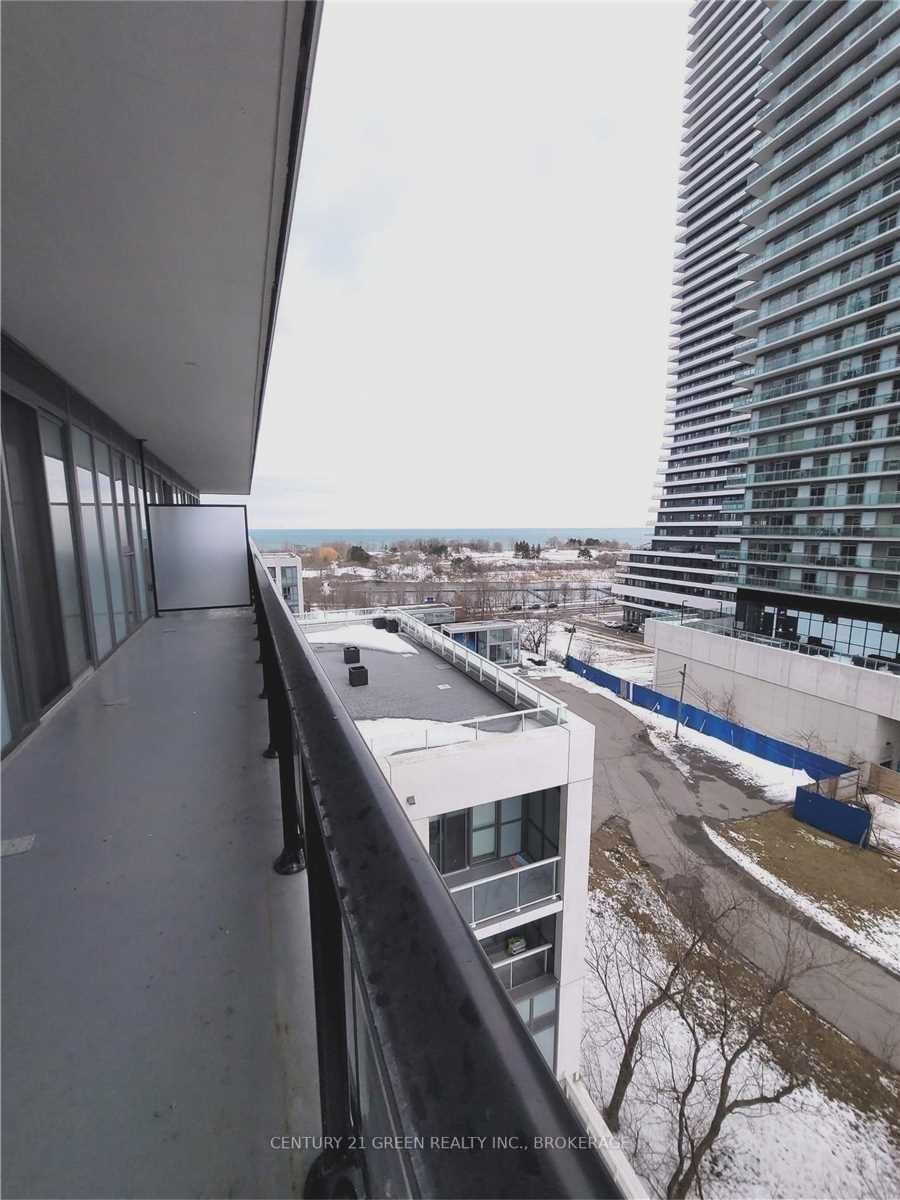 70 Annie Craig Drive, #608