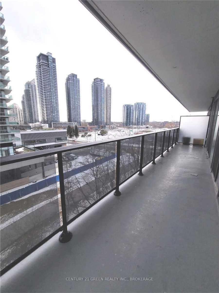 70 Annie Craig Drive, #608