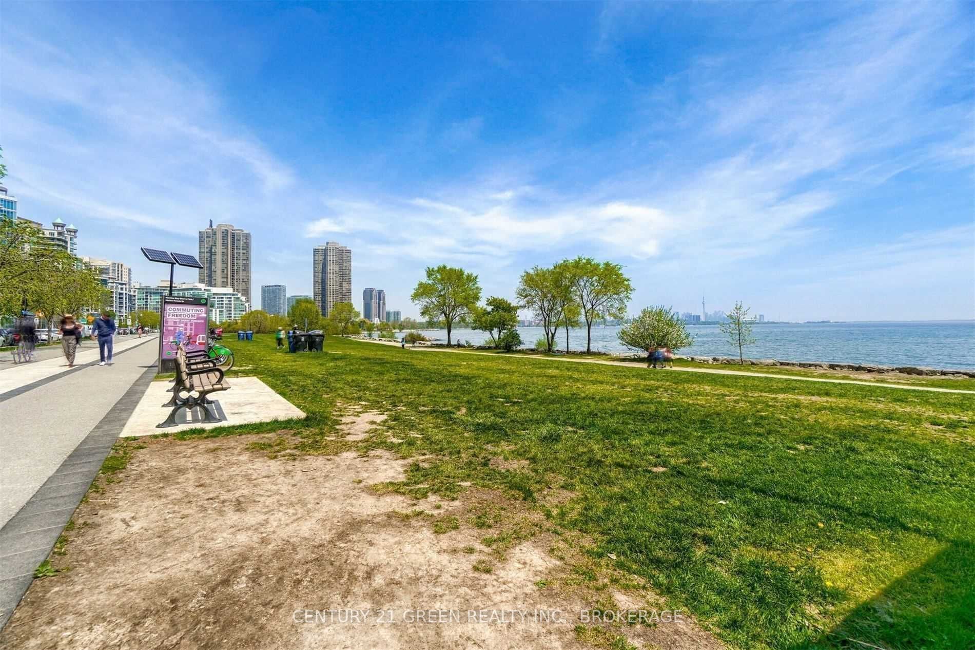 70 Annie Craig Drive, #608