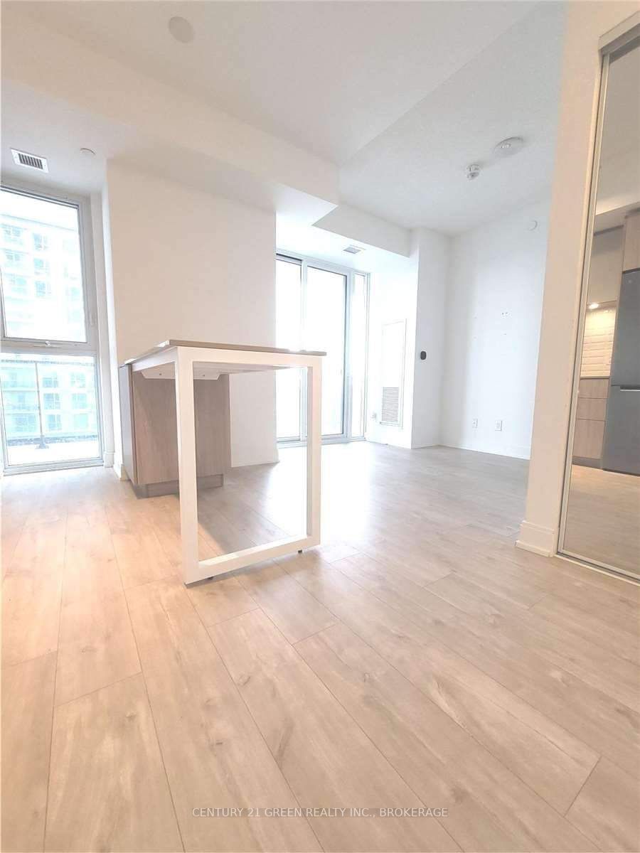 70 Annie Craig Drive, #608
