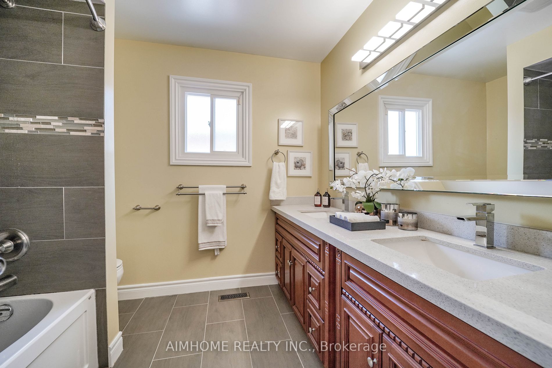 Listing W6025704 - Large Photo # 31