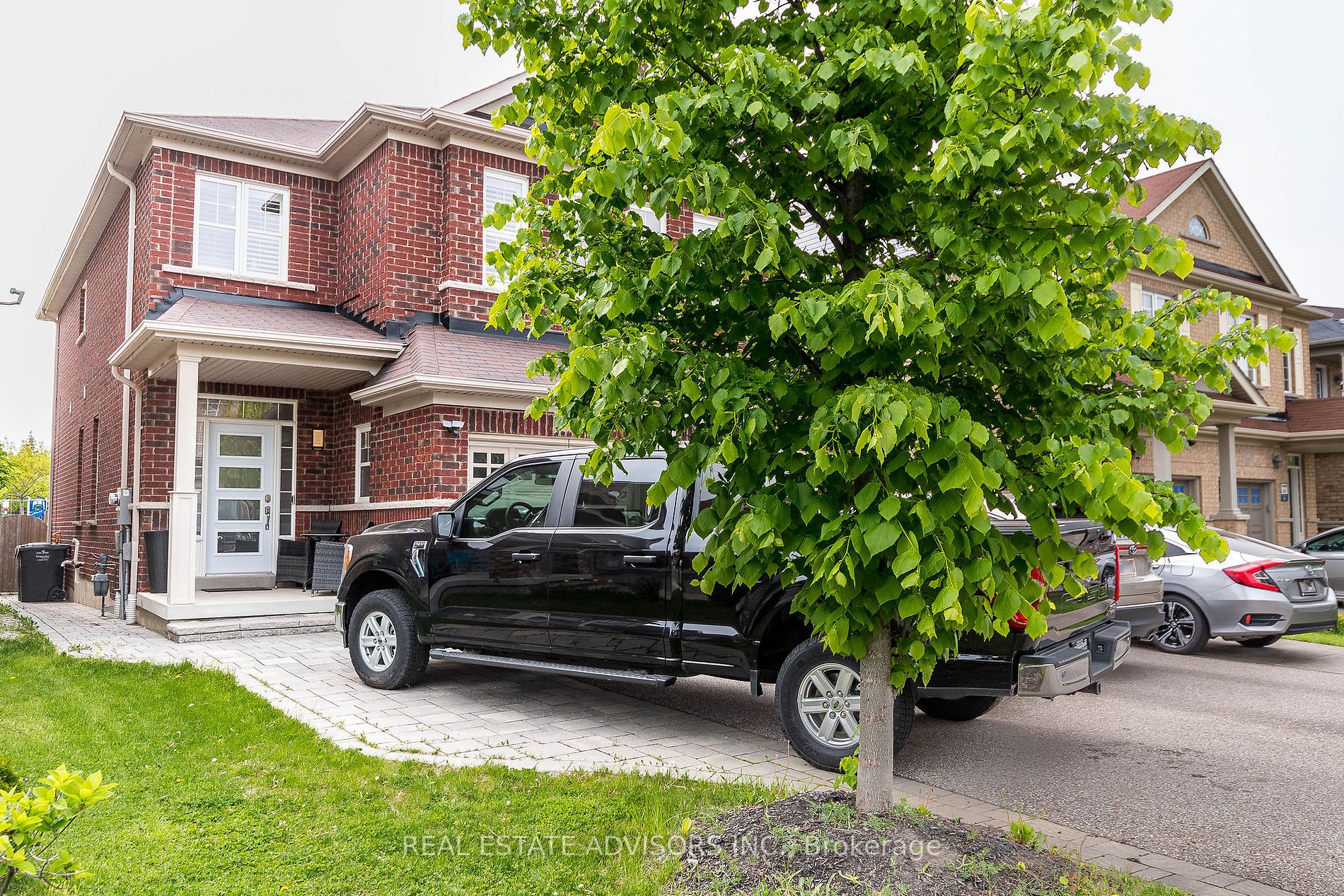 Listing W6025800 - Large Photo # 1